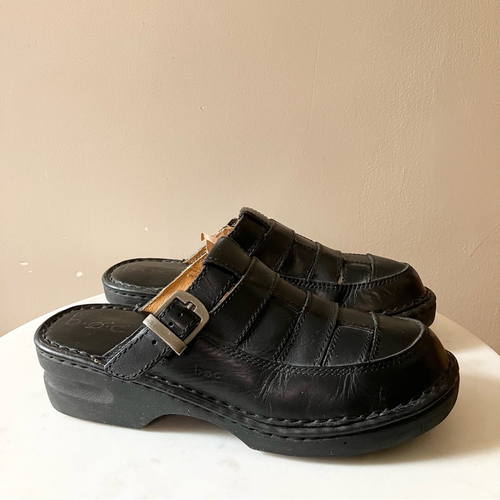 B.O.C. Woven Leather Clogs - Picture 5 of 9